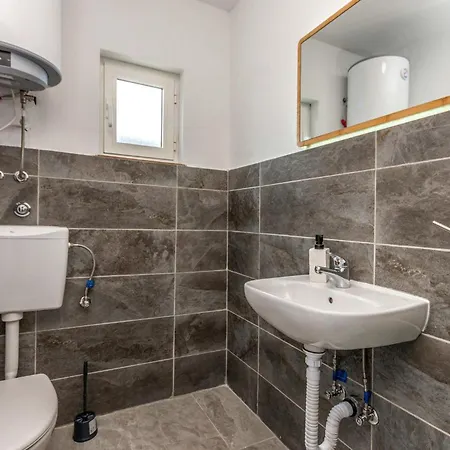Stunning In Gornje Rastane With Kitchen