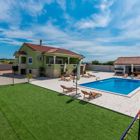 Stunning In Gornje Rastane With Kitchen Donje Rastane
