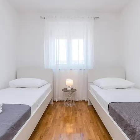 Gorgeous In Gornje Rastane Prázdninový dům Donje Rastane
